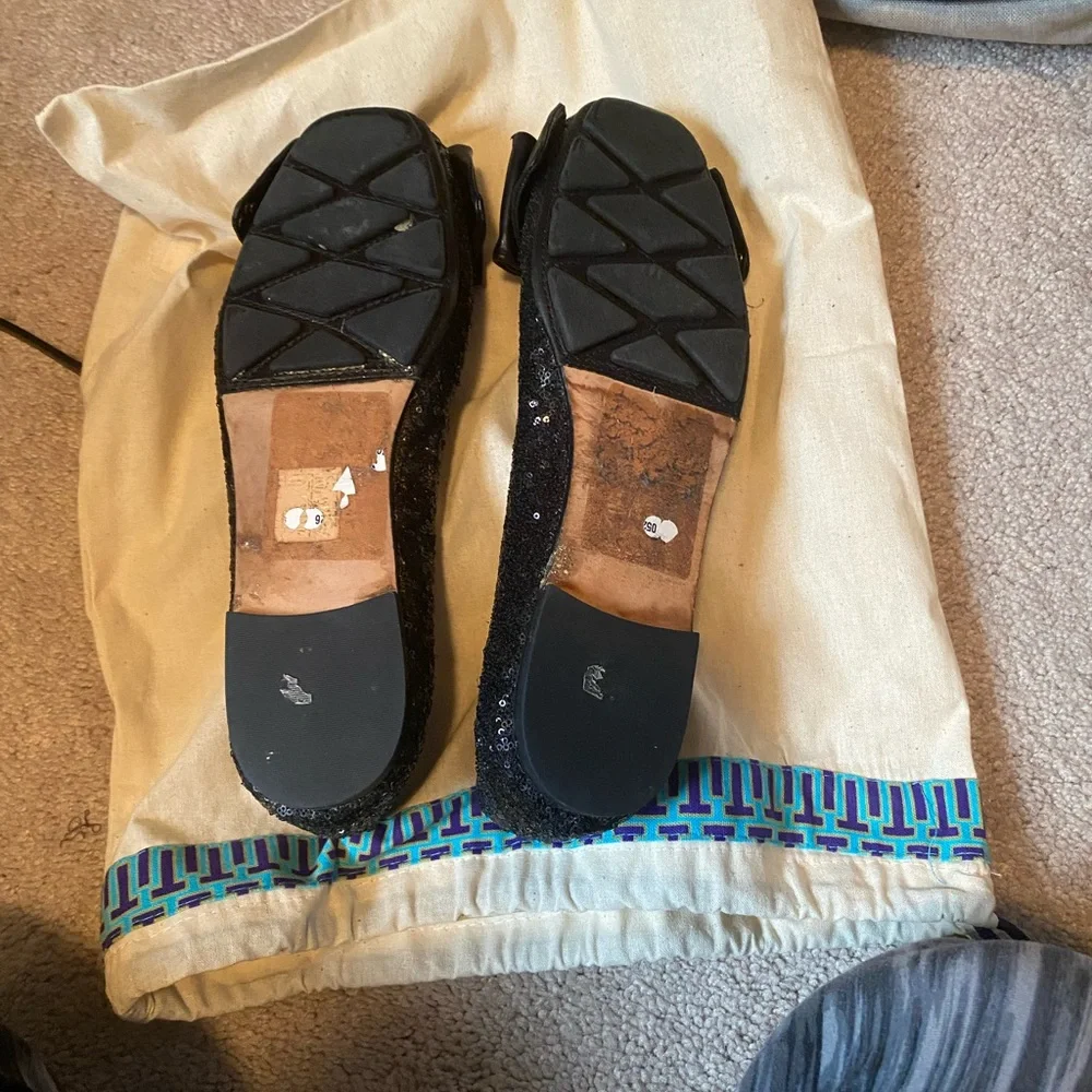 Tory Burch 7.5 Black Ballet Flats - Picture 3 of 3